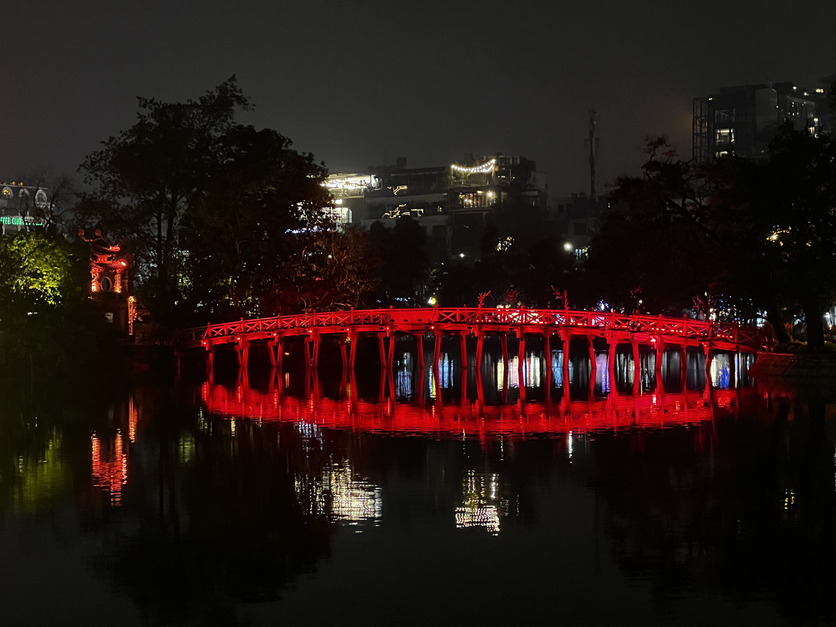 Picture Vietnam Hanoi Hoan Kiem Lake 2024-01 41 - SPA Hoan Kiem Lake