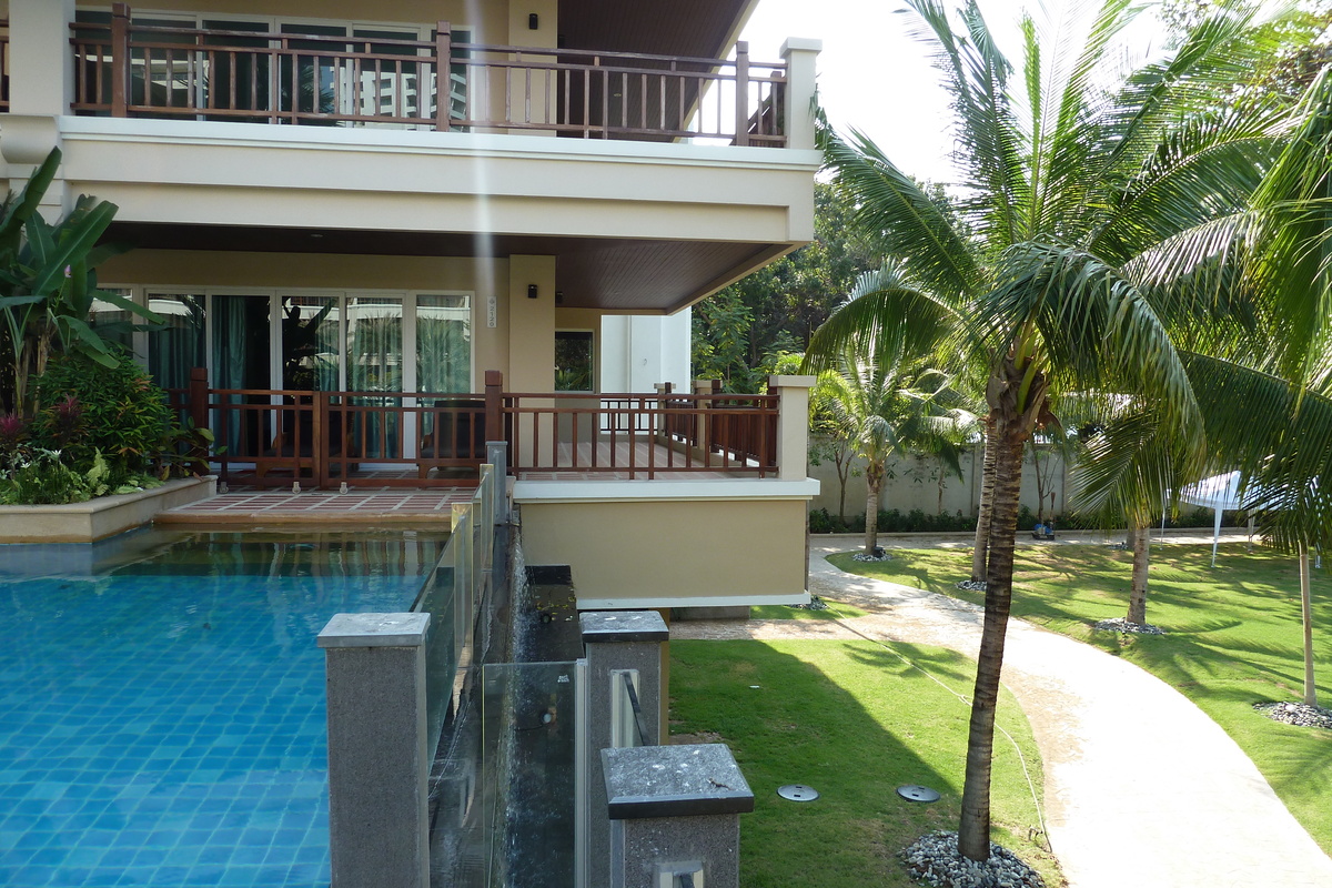 Picture Thailand Pattaya Grand Heritage Hotel 2011-01 11 - Sunrise Grand Heritage Hotel
