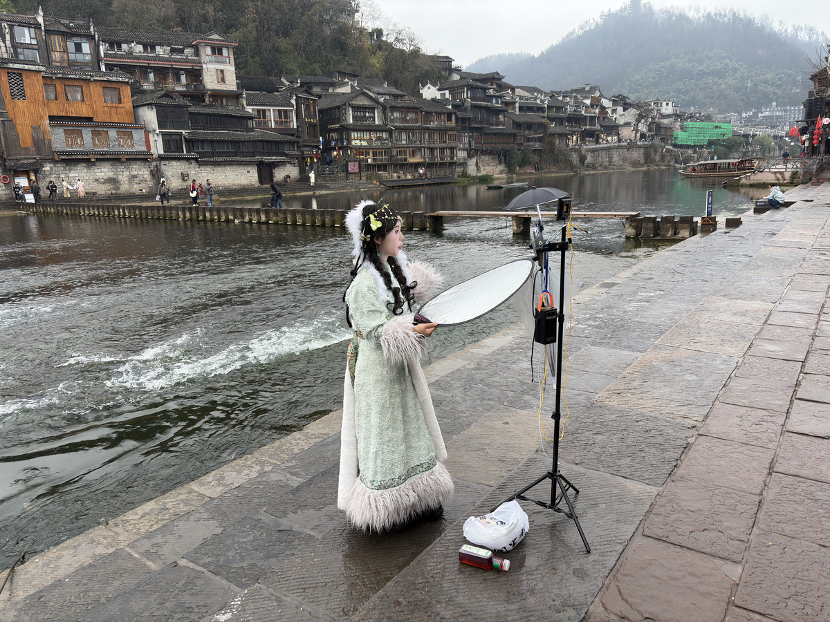 Picture China Fenghuang Ancient City 2026-01 98 - Hotel Pools Fenghuang Ancient City