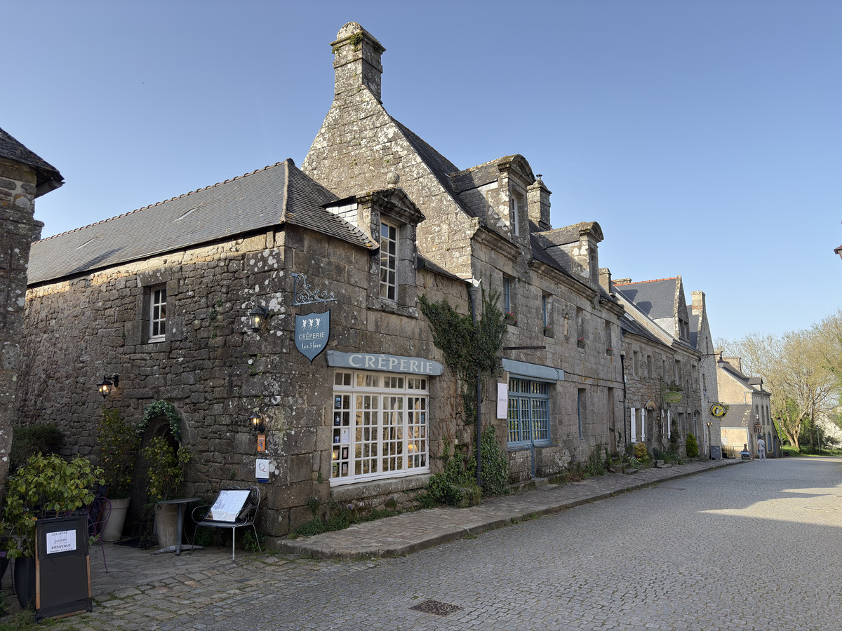Picture France Locronan 2026-04 135 - Spring Locronan