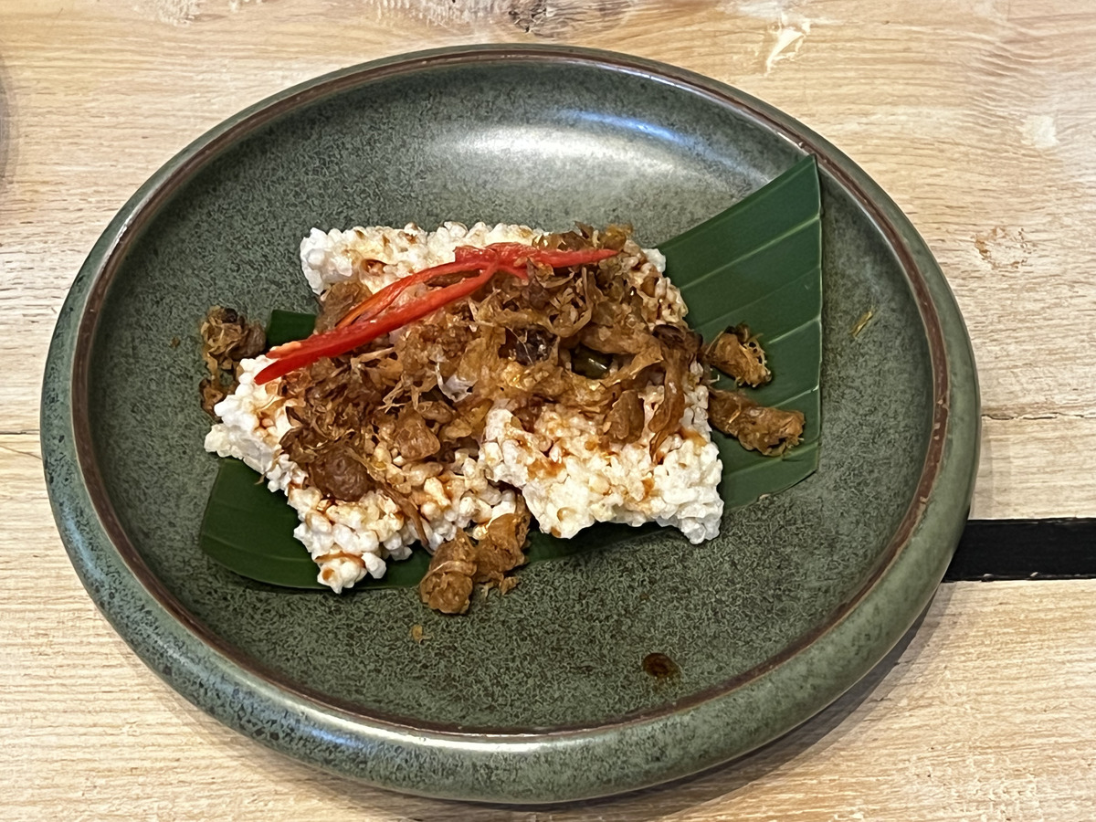 Picture Vietnam Hanoi Sadhu Vegetarian Restaurant 2024-01 0 - City Sight Sadhu Vegetarian Restaurant