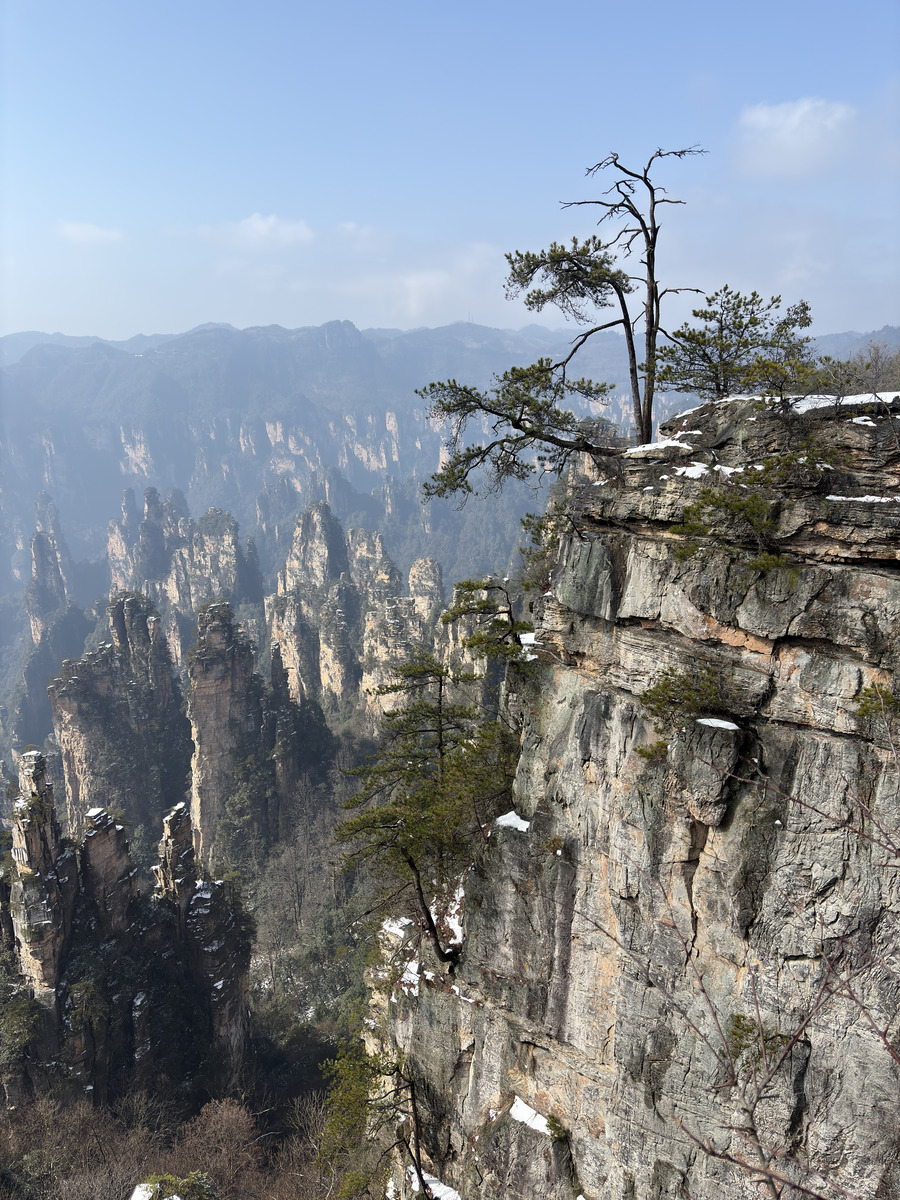 Picture China Zhangjiajie Tianzi Mountrain 2026-01 60 - Waterfalls Tianzi Mountrain