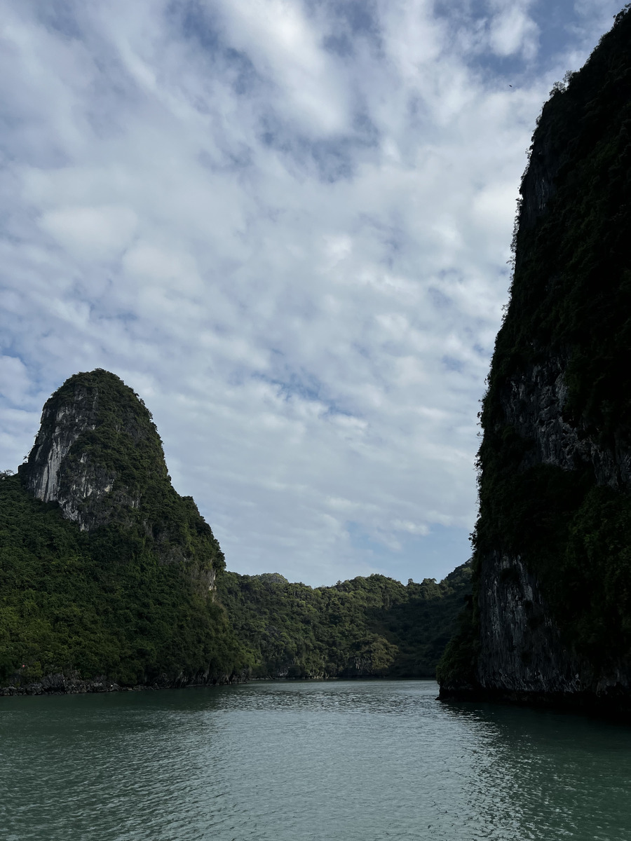Picture Vietnam Ha Long Bay 2024-01 161 - Sauna Ha Long Bay