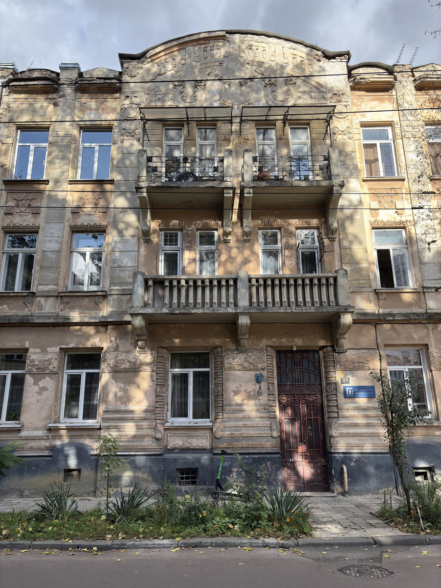 Picture Ukraine Lviv 2024-10 189 - Room Lviv