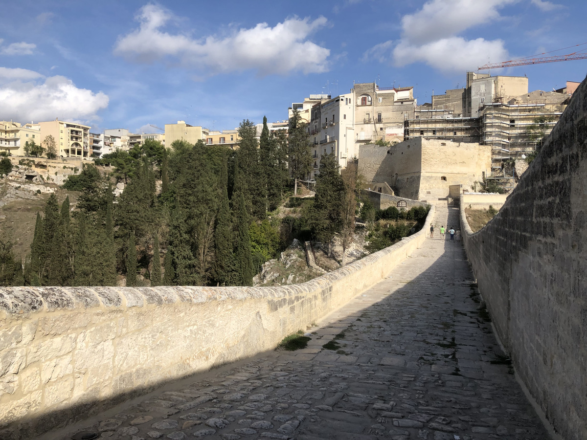Picture Italy Gravina in Puglia 2024-09 25 - Lakes Gravina in Puglia