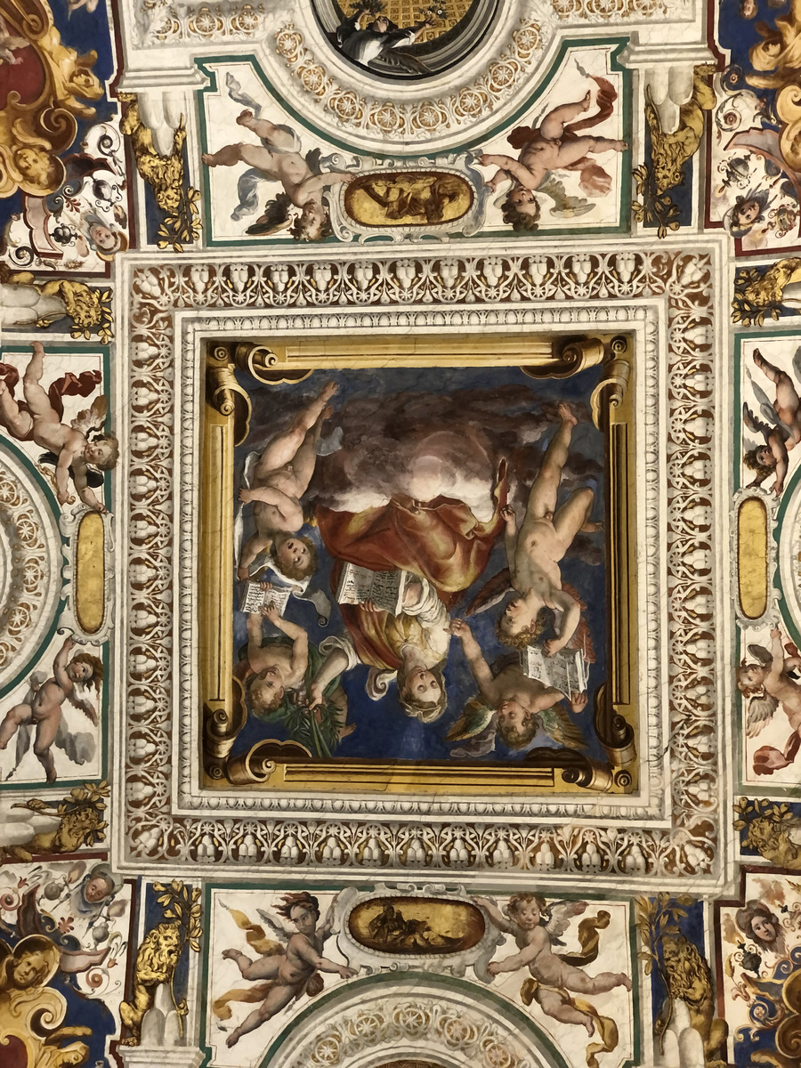 Picture Italy Rome Vatican Museum 2024-09 355 - Sunset Vatican Museum