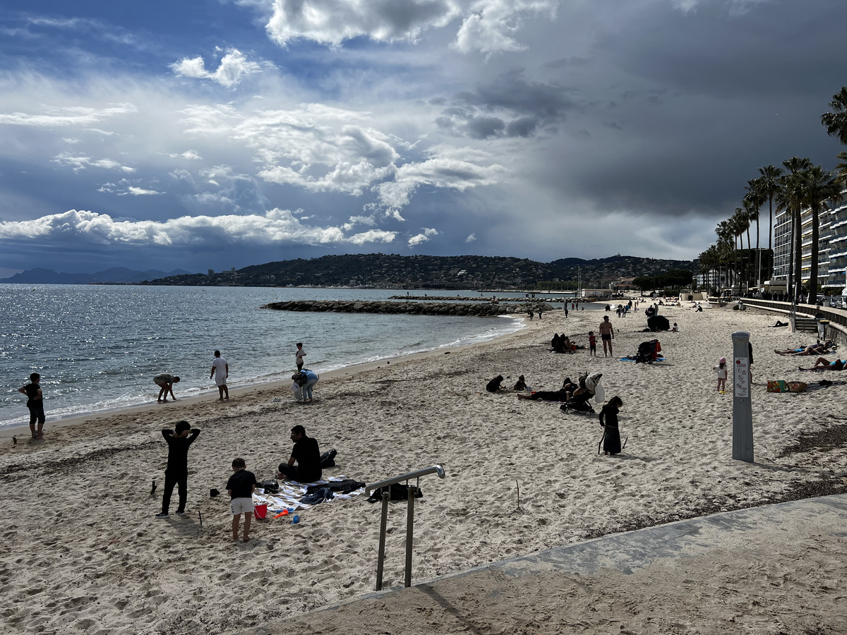 Picture France Antibes 2024-04 12 - Lakes Antibes