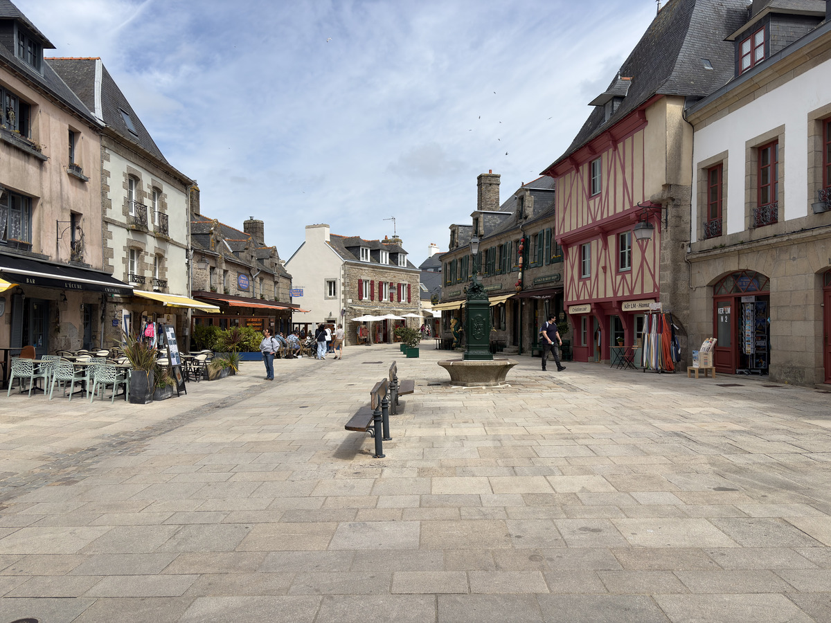 Picture France Concarneau Ville close 2026-04 29 - Hot Season Ville close