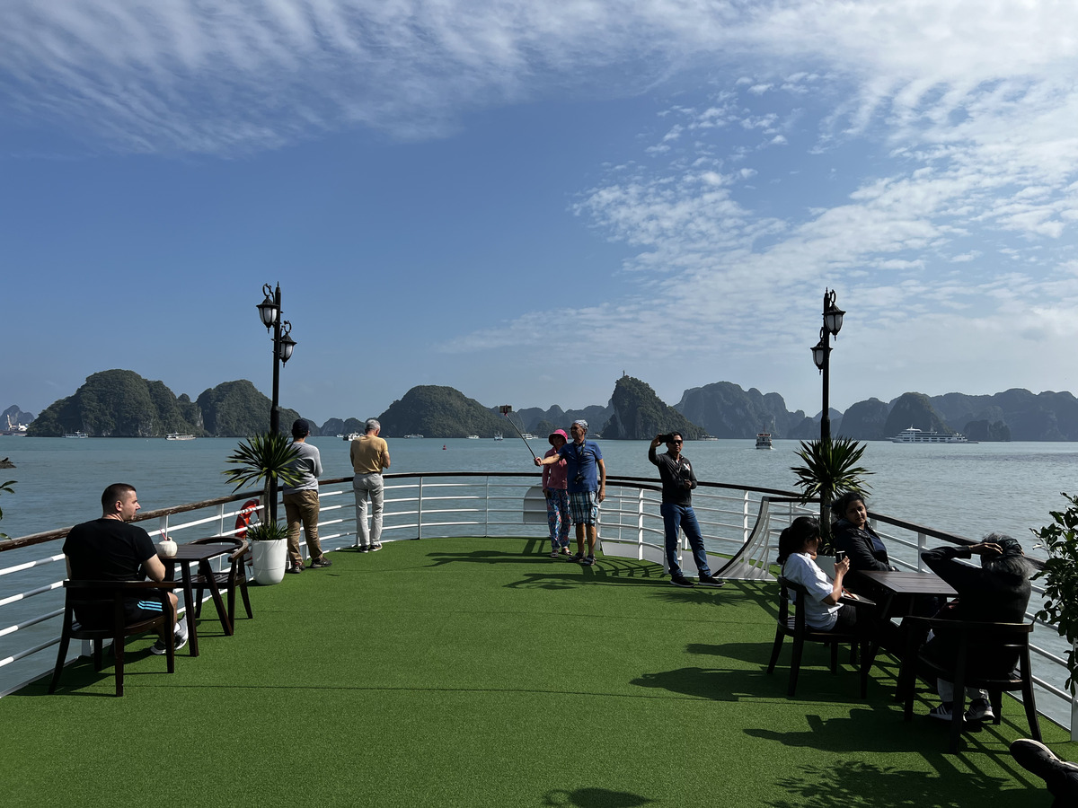 Picture Vietnam Ha Long Bay 2024-01 82 - Cost Ha Long Bay