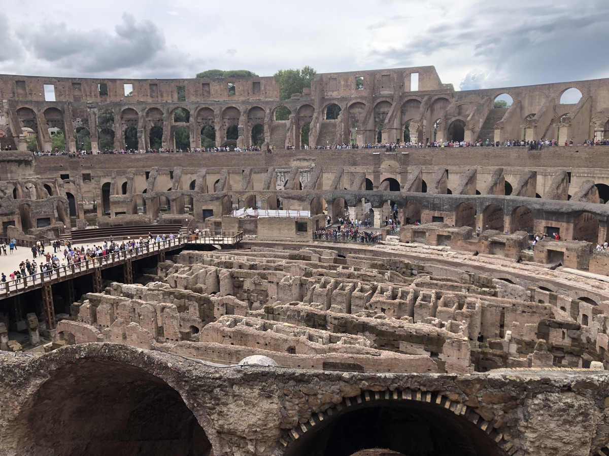 Picture Italy Rome The Colosseum 2024-09 38 - City Sight The Colosseum