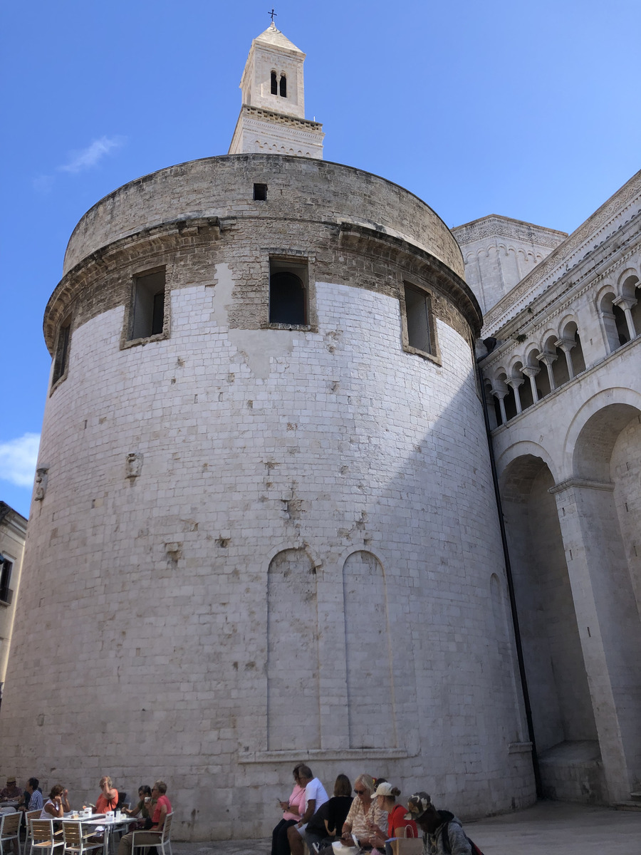 Picture Italy Bari 2024-09 49 - Hotels Bari