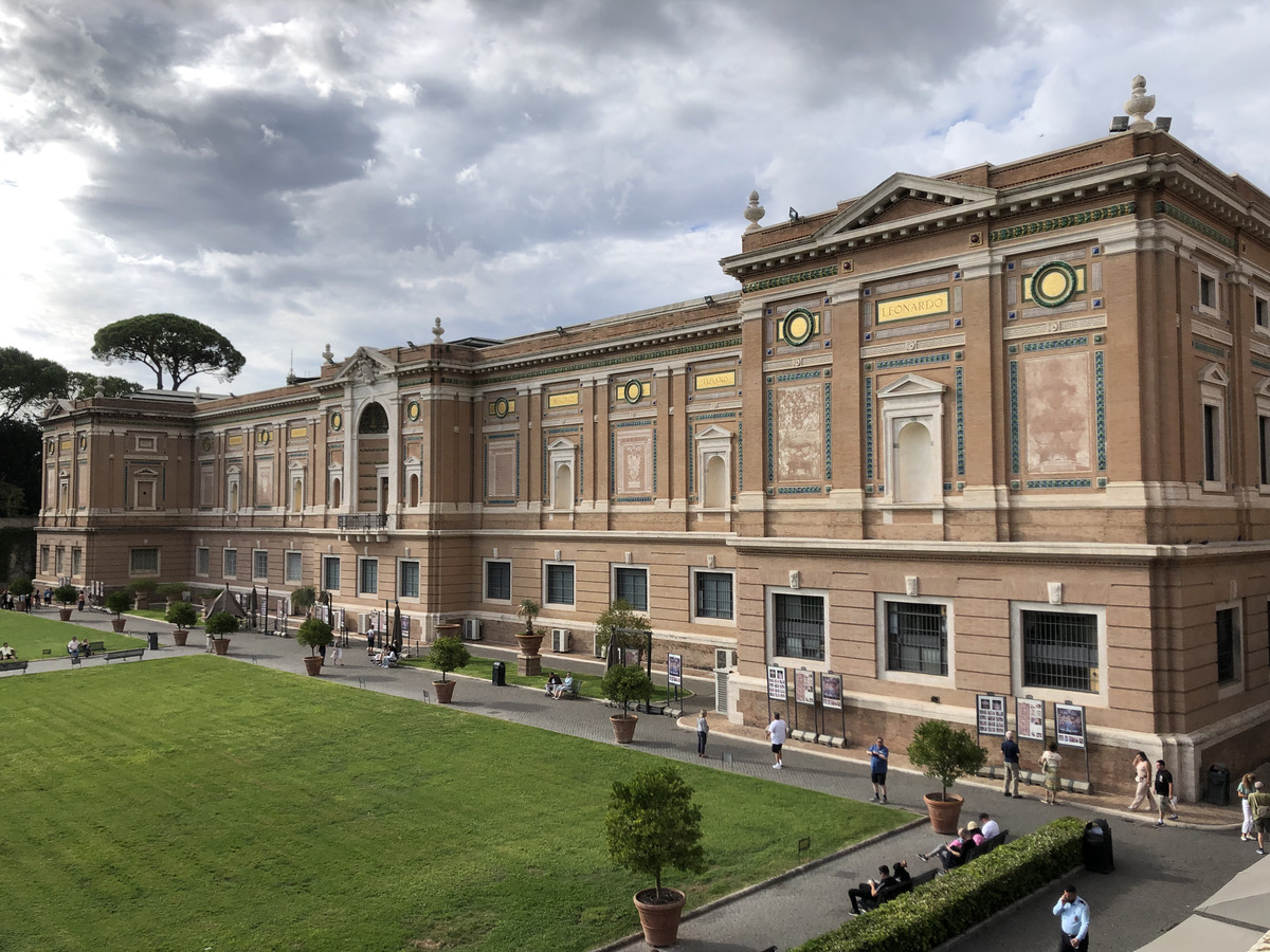 Picture Italy Rome Vatican Museum 2024-09 229 - Rain Season Vatican Museum