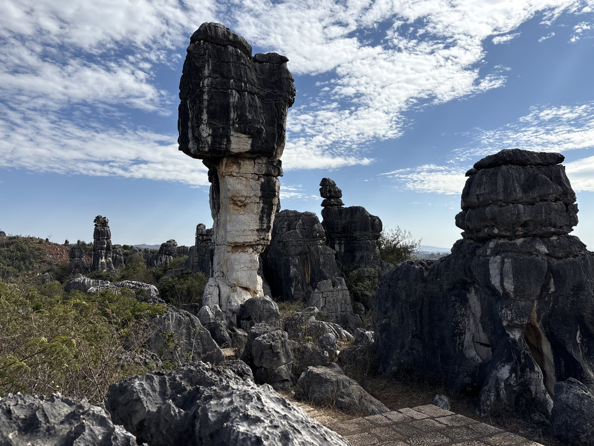 Picture China Shilin Stone Forest 2026-01 265 - Lakes Shilin Stone Forest
