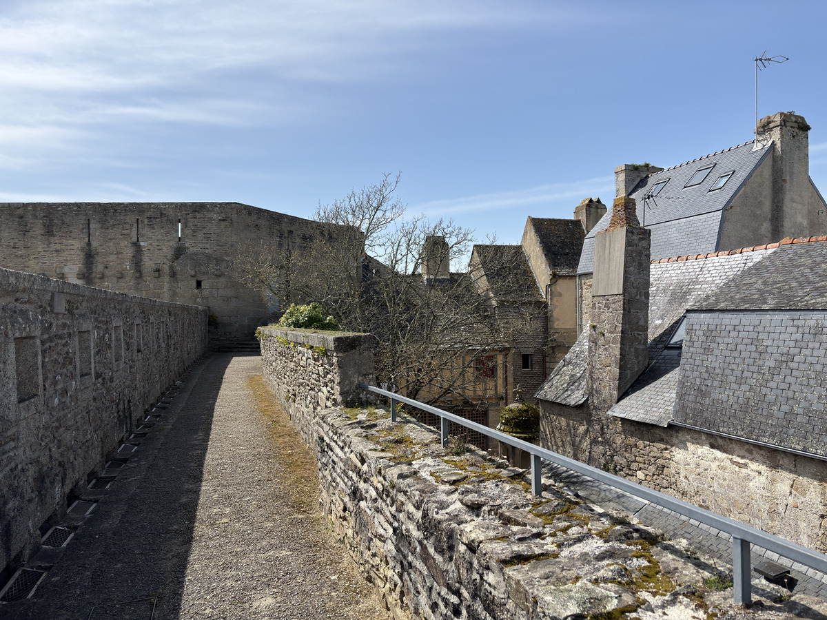 Picture France Concarneau Ville close 2026-04 19 - Cheap Room Ville close