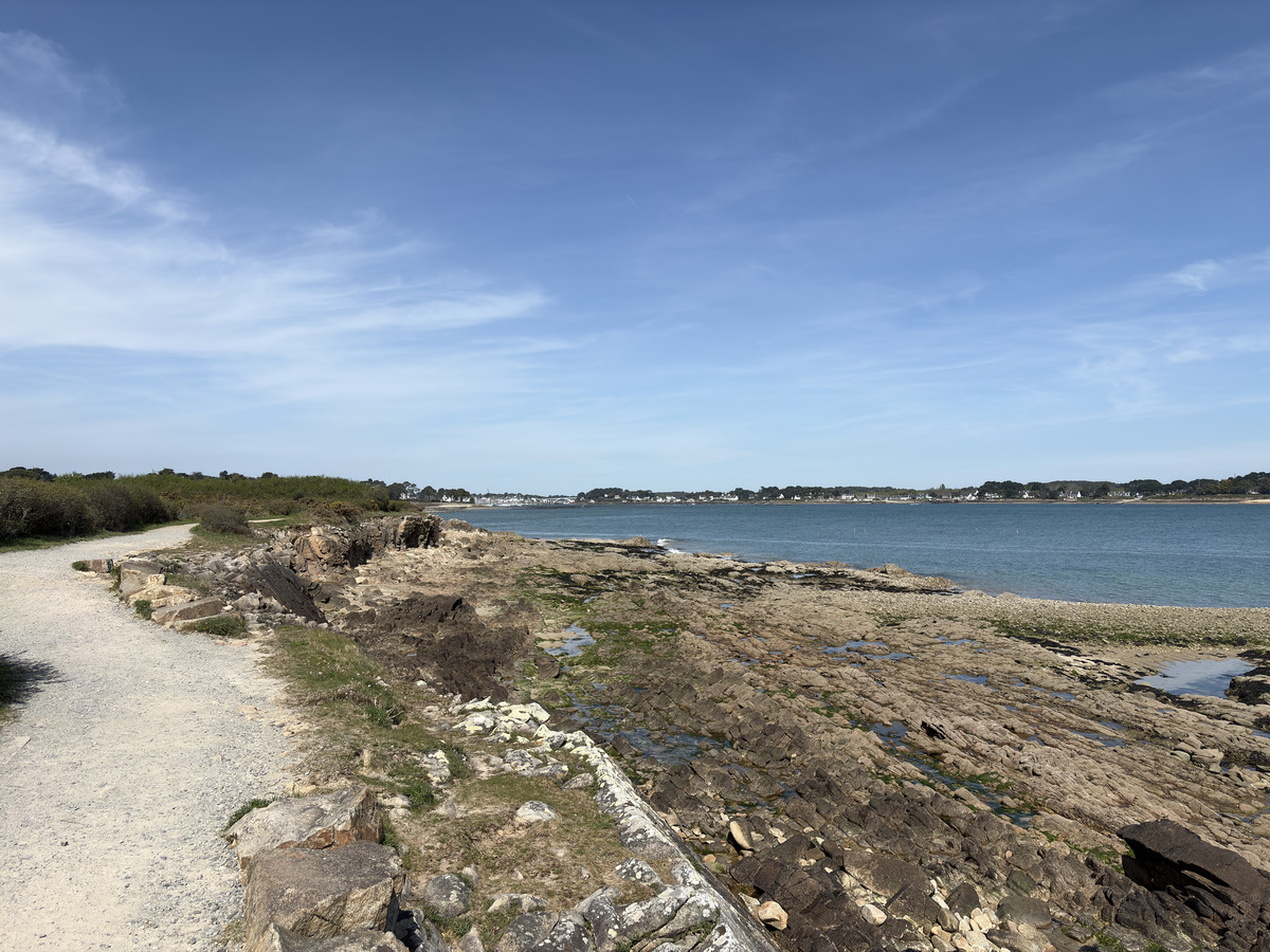 Picture France La Trinite-sur-Mer 2026-04 44 - Cost La Trinite-sur-Mer