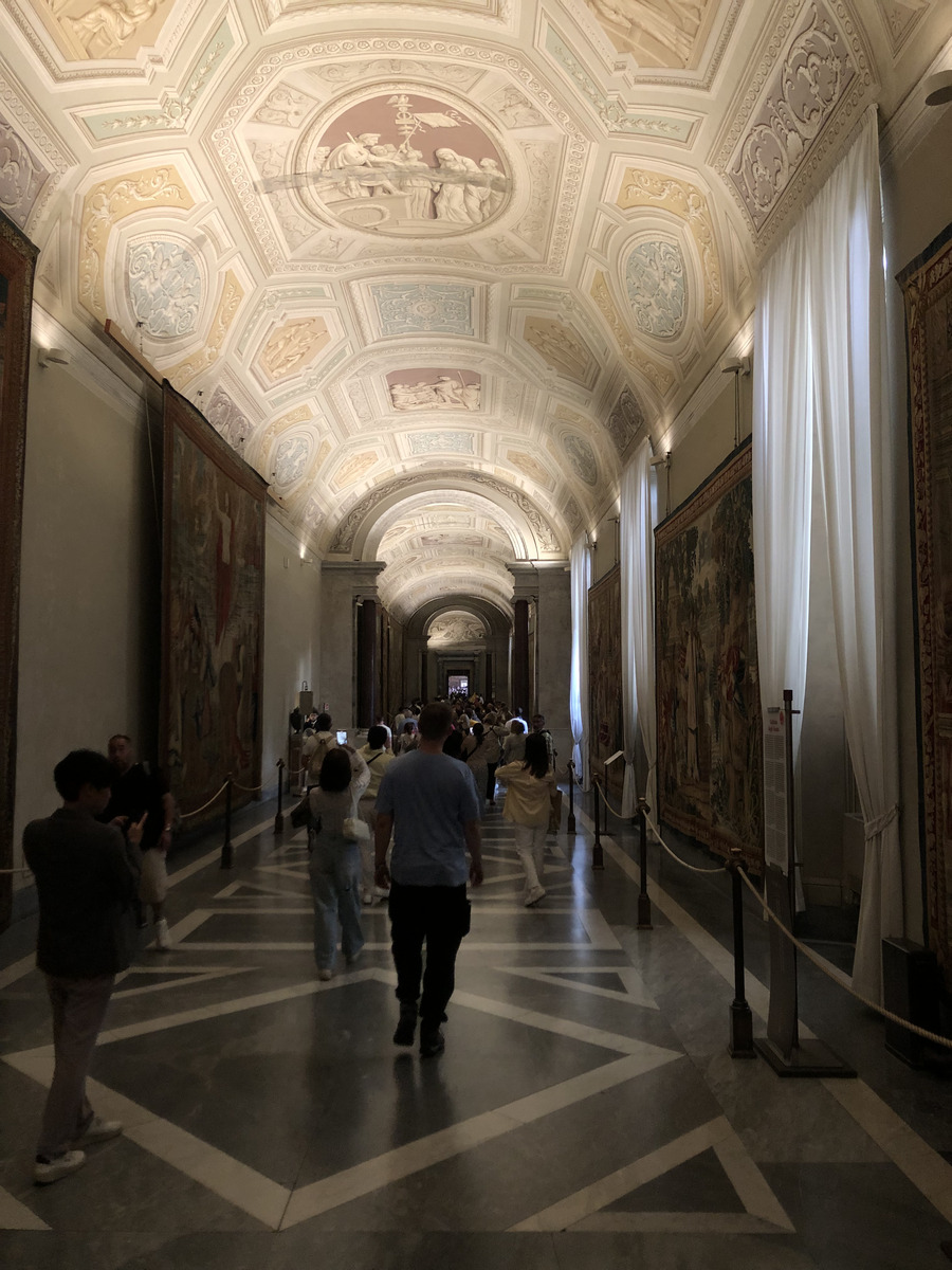 Picture Italy Rome Vatican Museum 2024-09 66 - Restaurants Vatican Museum