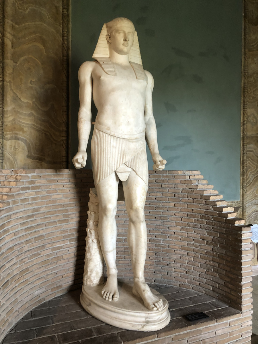 Picture Italy Rome Vatican Museum 2024-09 154 - Shopping Vatican Museum