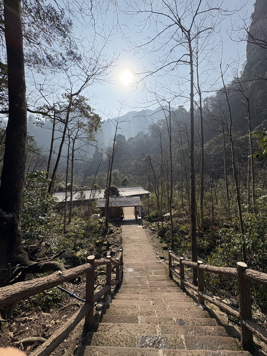 Picture China Zhangjiajie Tianzi Mountrain 2026-01 371 - Shopping Tianzi Mountrain