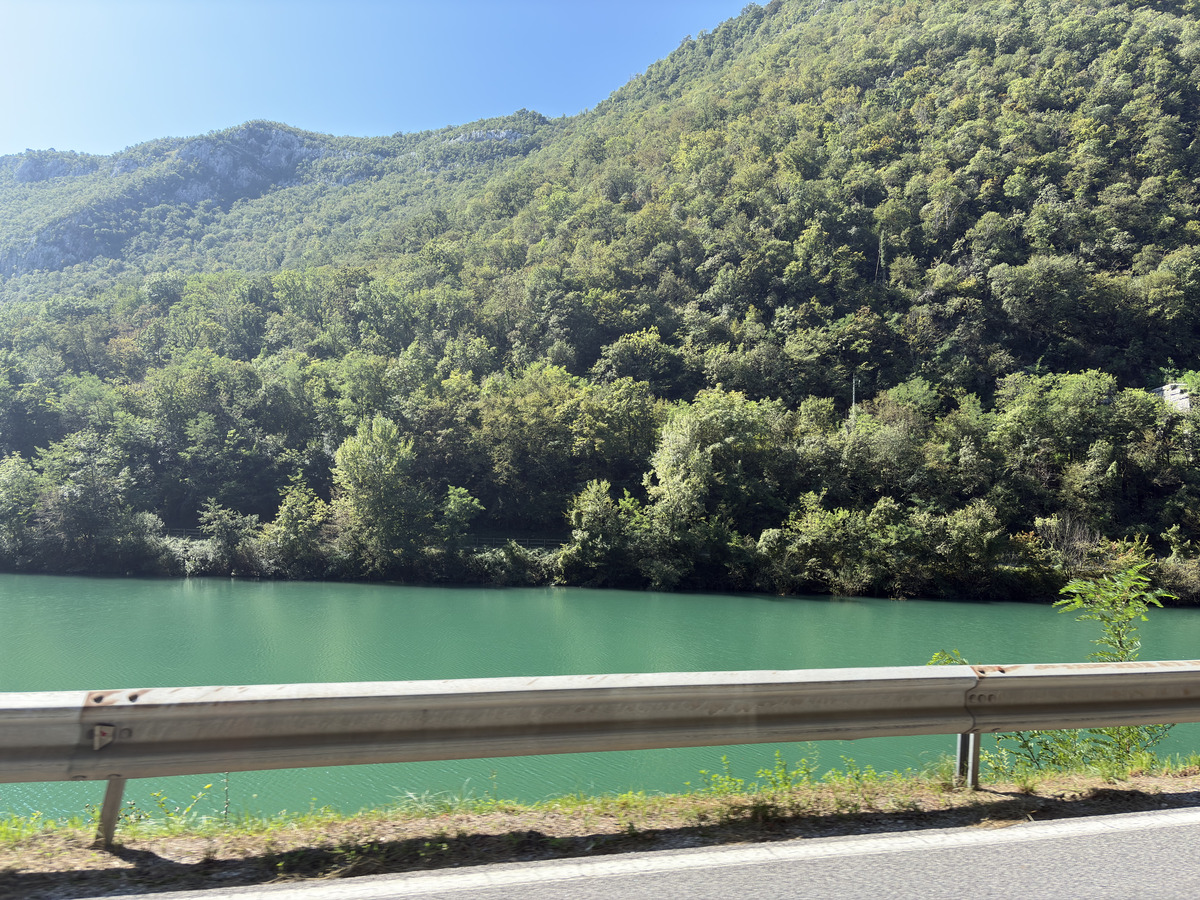 Picture Slovenia Soca River 2025-09 45 - Restaurants Soca River