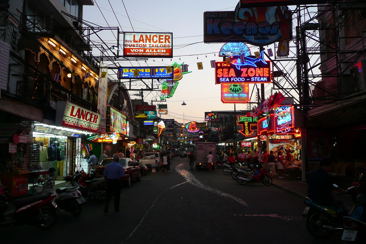 Picture Thailand Pattaya Walking Street 2008-01 7 - Waterfalls Walking Street