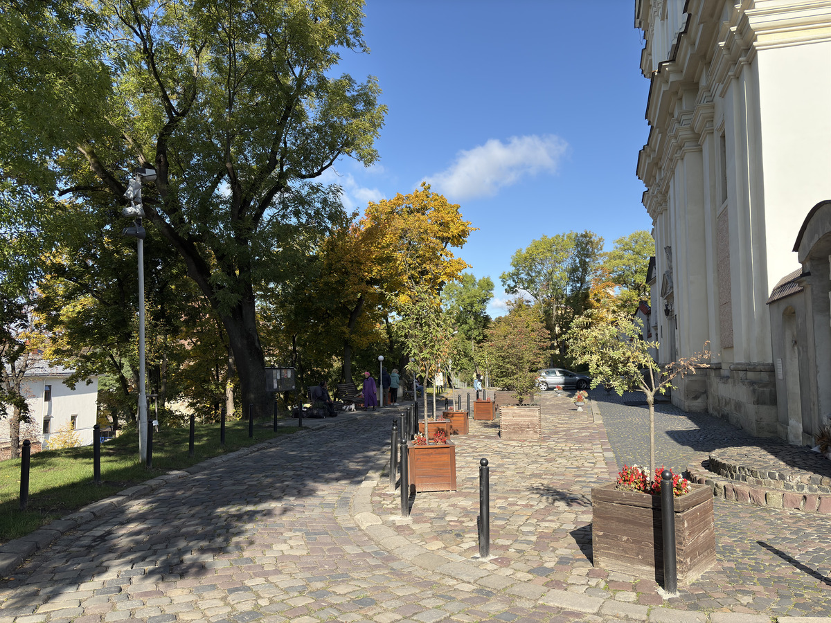 Picture Ukraine Lviv 2024-10 87 - Restaurant Lviv