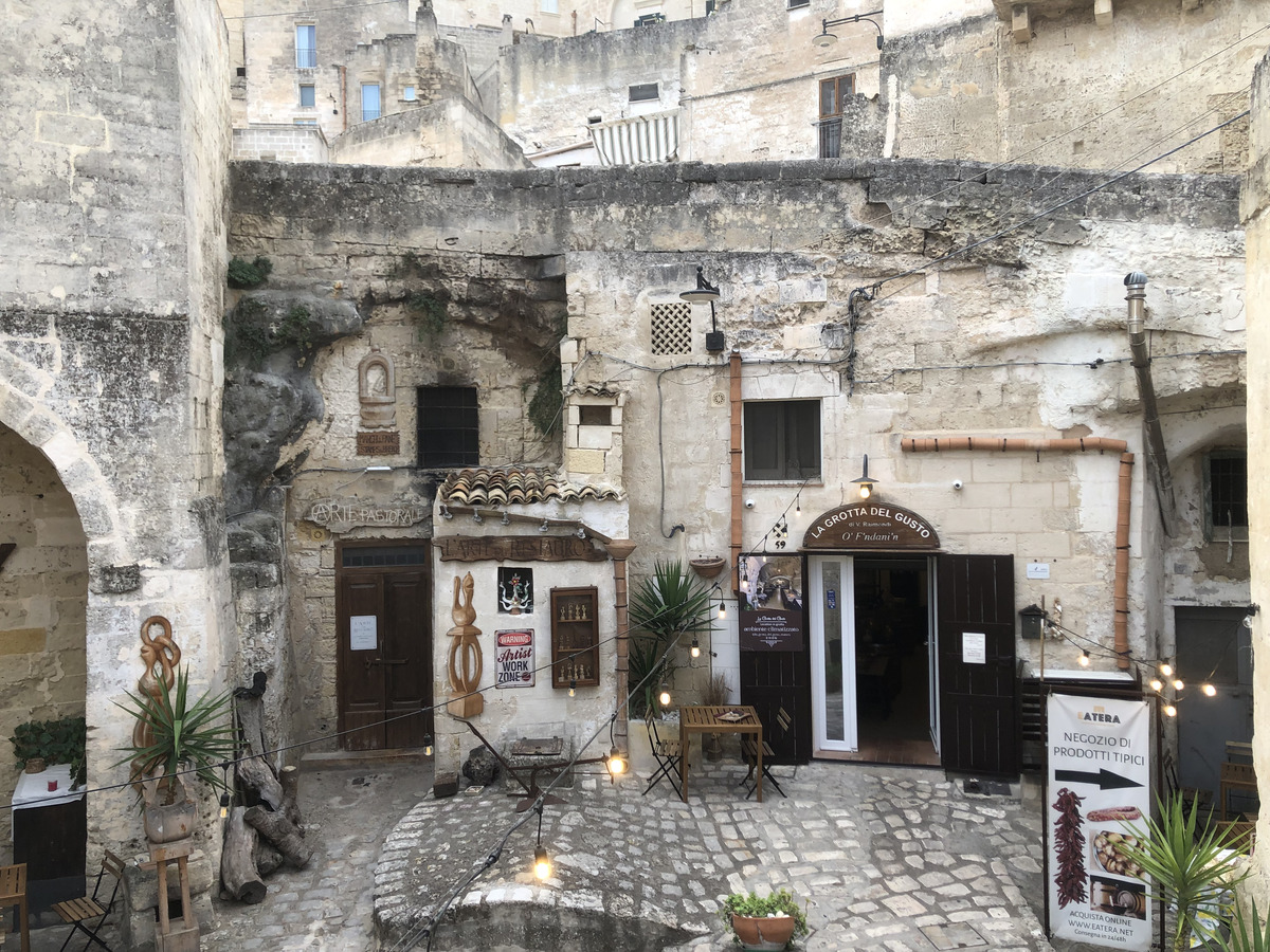 Picture Italy Matera 2024-09 117 - Streets Matera