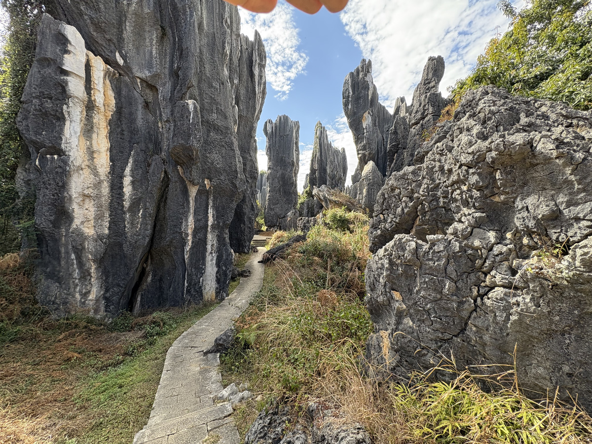 Picture China Shilin Stone Forest 2026-01 83 - Transport Shilin Stone Forest