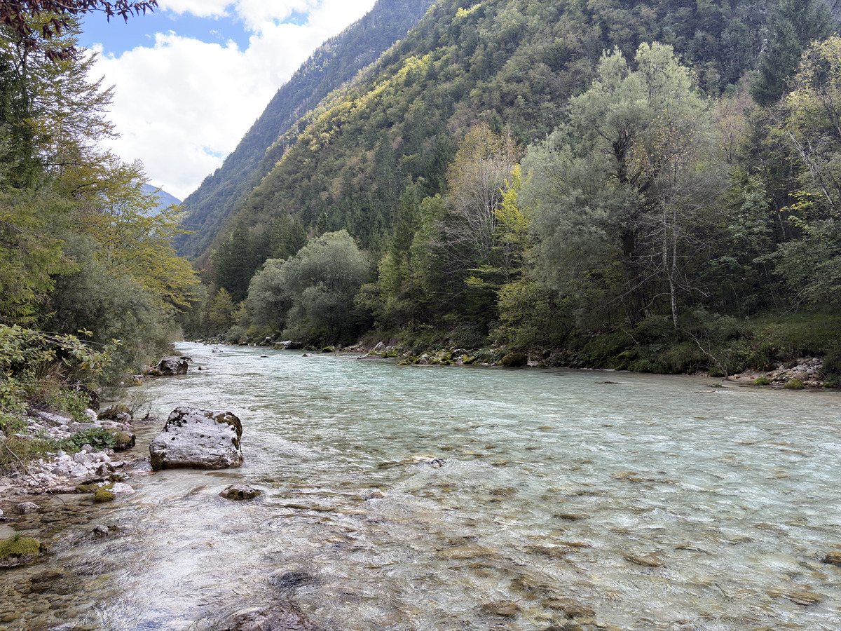 Picture Slovenia Soca River 2025-09 55 - Savings Soca River