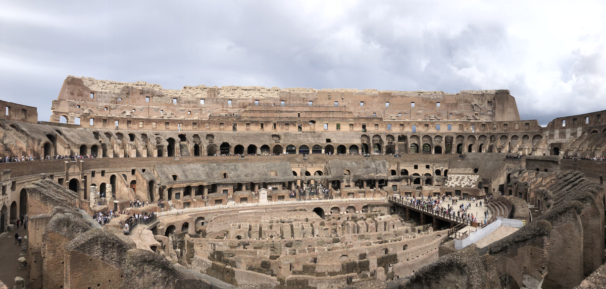 Picture Italy Rome The Colosseum 2024-09 15 - Hotel Pool The Colosseum