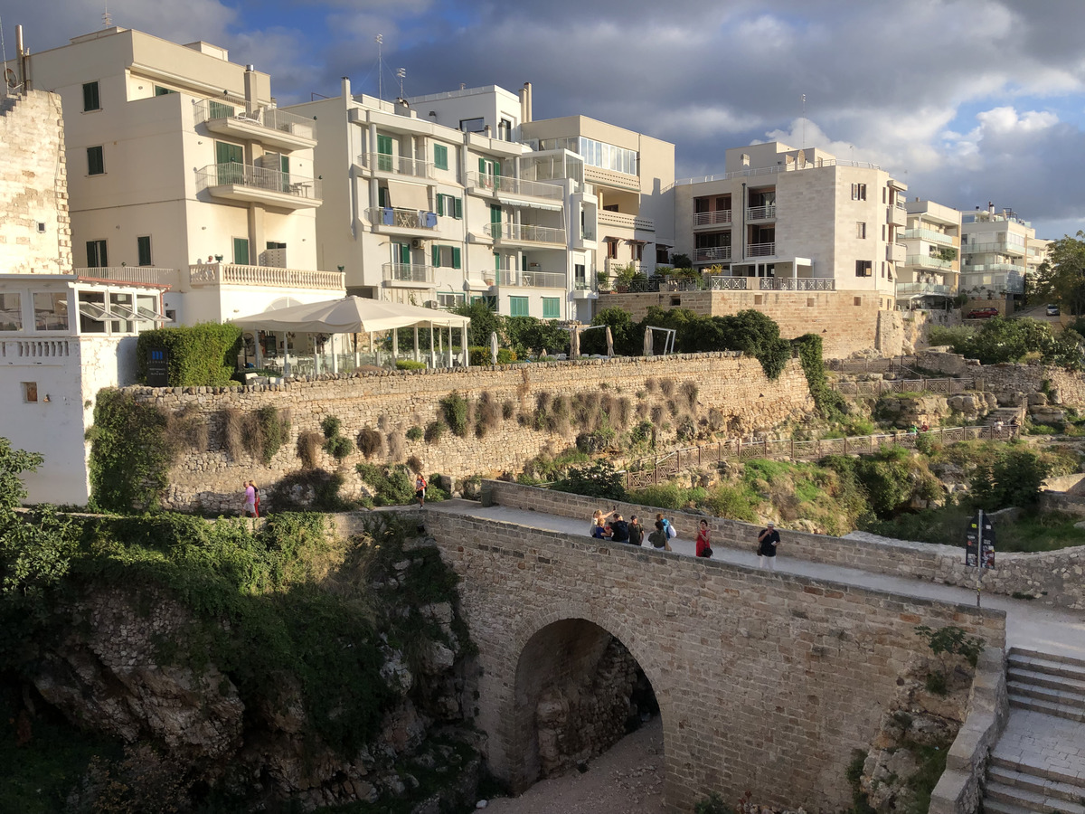 Picture Italy Polignano a mare 2024-09 27 - City Sights Polignano a mare