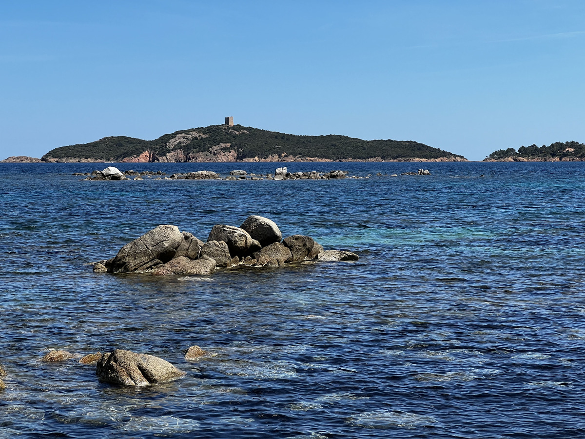 Picture France Corsica Pinarellu Beach 2024-05 14 - Lake Pinarellu Beach