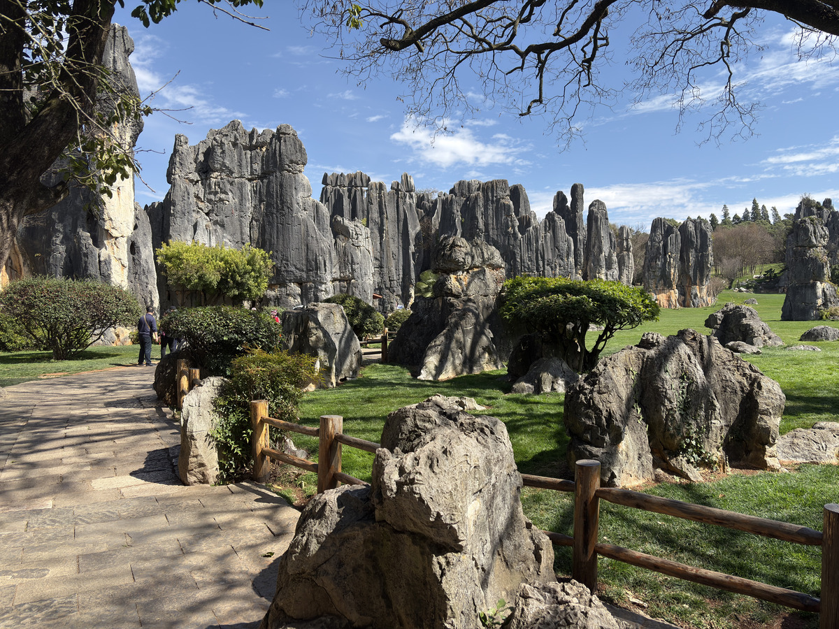 Picture China Shilin Stone Forest 2026-01 233 - Sauna Shilin Stone Forest