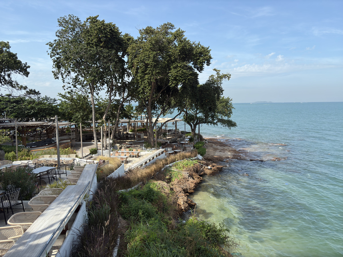 Picture Thailand Pattaya Oxygen Restaurant 2024-12 54 - Room Oxygen Restaurant