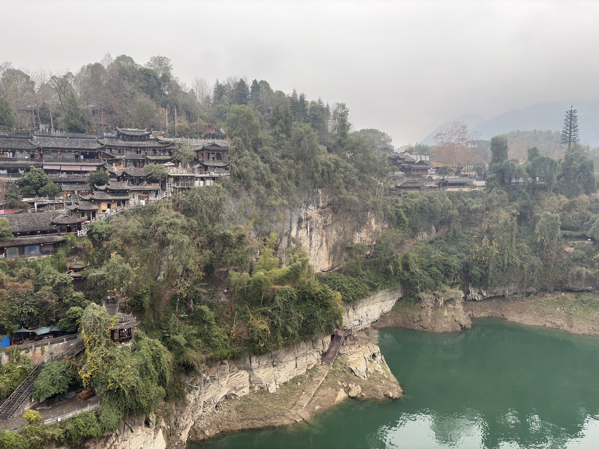 Picture China Furong Ancient Town 2026-01 3 - Winter Furong Ancient Town