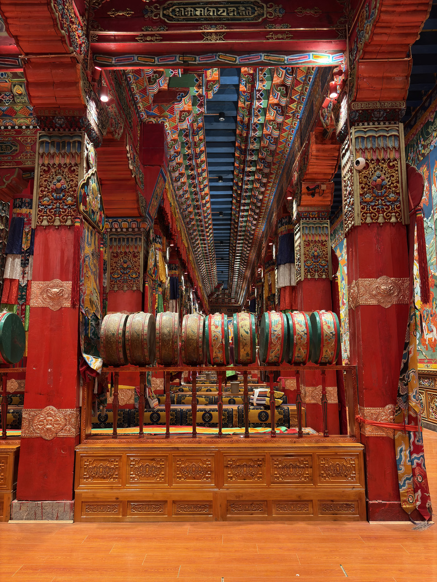 Picture China Shangri La 2026-01 56 - Monuments Shangri La