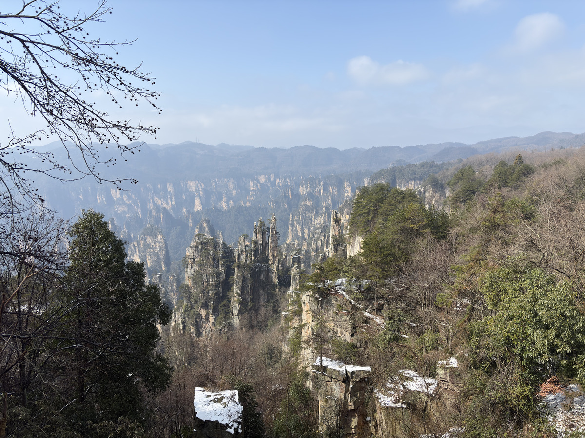 Picture China Zhangjiajie Tianzi Mountrain 2026-01 146 - Street Tianzi Mountrain