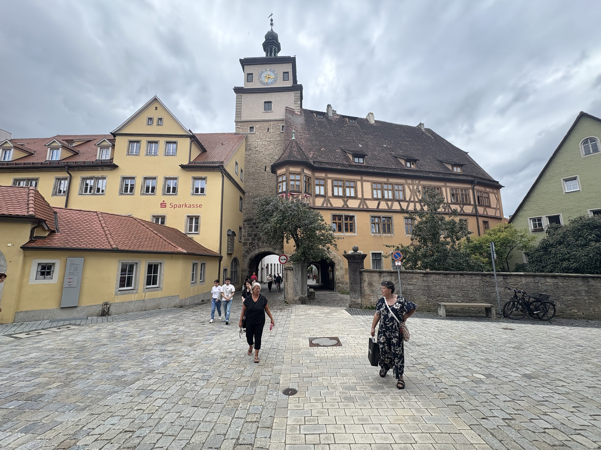 Picture Germany Rothenburg ob der Tauber⁩ 2025-09 139 - Hotel Pool Rothenburg ob der Tauber⁩