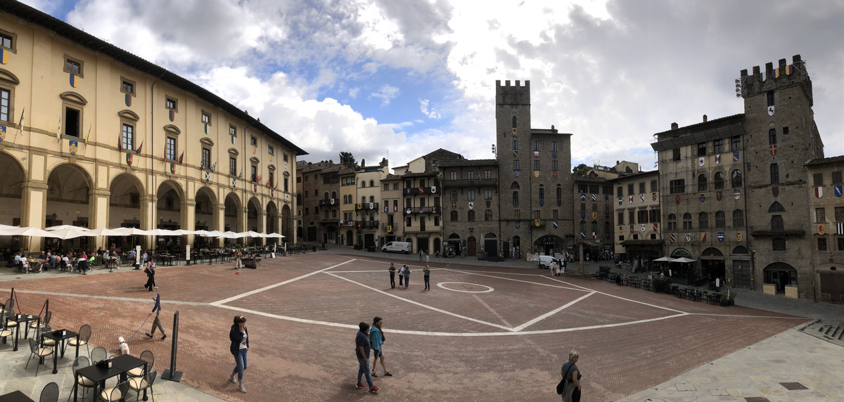 Picture Italy Arezzo 2024-09 73 - Transport Arezzo