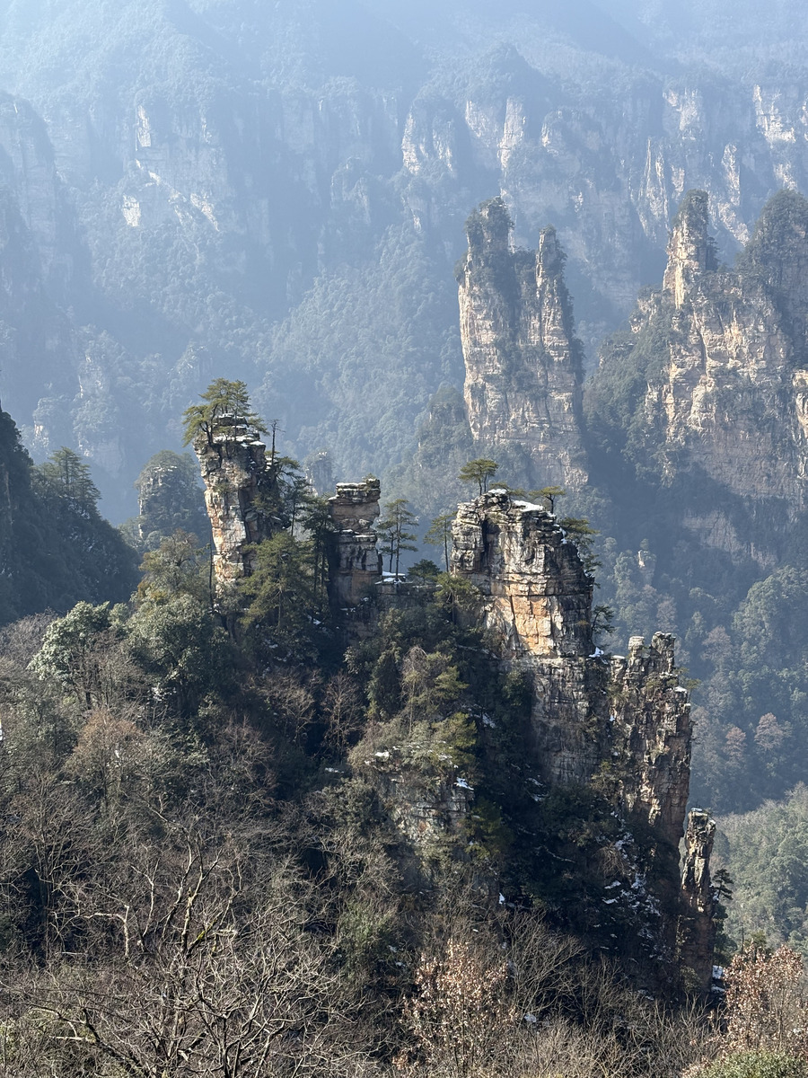 Picture China Zhangjiajie Tianzi Mountrain 2026-01 235 - Waterfall Tianzi Mountrain
