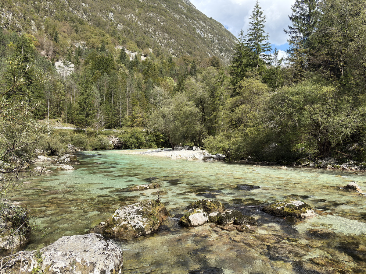 Picture Slovenia Soca River 2025-09 109 - Price Soca River