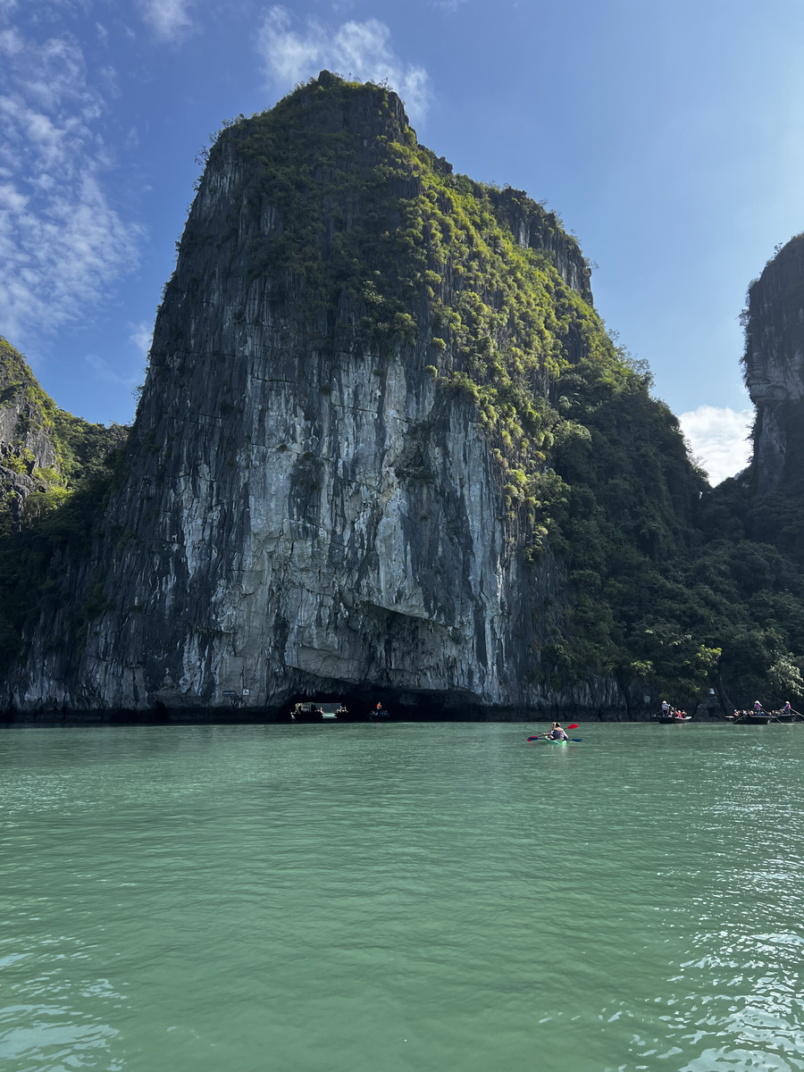 Picture Vietnam Ha Long Bay 2024-01 54 - Sunset Ha Long Bay