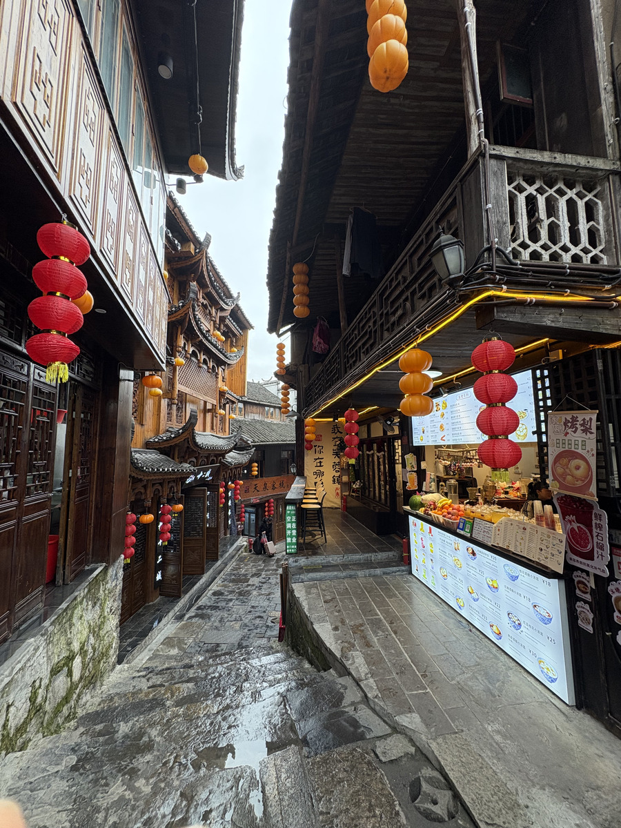Picture China Furong Ancient Town 2026-01 134 - Summer Furong Ancient Town