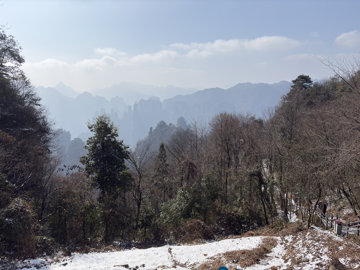 Picture China Zhangjiajie Tianzi Mountrain 2026-01 44 - Hotel Pool Tianzi Mountrain