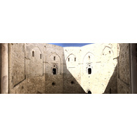 Picture Italy Castel del monte 2024-09 55 - Winter Castel del monte
