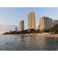 Picture Thailand Pattaya Dongtan beach 2025-12 39 - Hot Season Dongtan beach