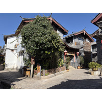 Picture China Lijiang 2026-01 632 - Shopping Lijiang