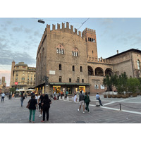 Picture Italy Bologna 2025-09 5 - Transport Bologna