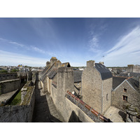 Picture France Concarneau Ville close 2026-04 85 - Sunrise Ville close