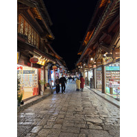 Picture China Lijiang 2026-01 760 - Shopping Lijiang