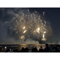 Picture Thailand Pattaya Fireworks 2024-12 96 - Hotel Pool Fireworks
